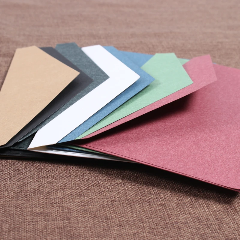 

10 Pcs/lot Vintage Kraft Paper Envelope Letter Red Black European Style Envelope for Business Card Invitation Black Envelope