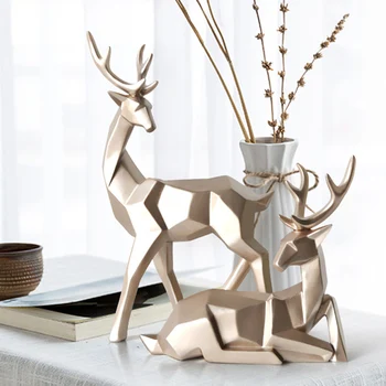 

Nordic Style Creative 3D Solid Geometry Lucky Deer Ornaments Resin Craft Home Furnishing for Decoration Office Desktop Figurines