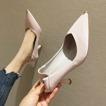 

Pumps Women High Heels Female Shoes Solid Color Metal Decoration Shallow Mouth Pointed Toe 7.5 cm Fashion Women Party Shoes