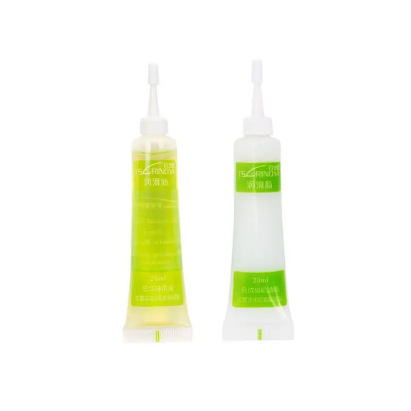 

2 Pcs/set Fishing Reel Maintenance Lubricating Oil Spinning Wheel Lubricant Grea