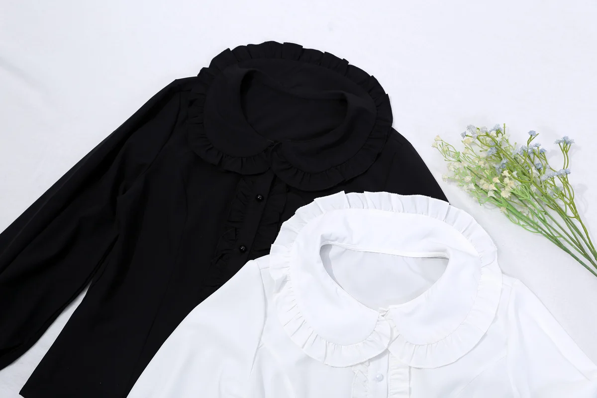 Дизайн; Милая женская блузка с оборками и воротником; рубашка с длинными рукавами; сезон весна-осень; цвет белый и черный