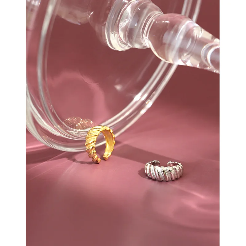 17393791894_514610680