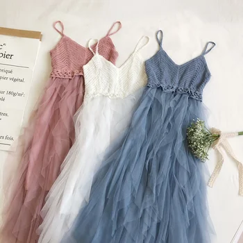 

Spring / Summer 2020 New Vintage Knitting V-neck Open Back Patchwork Irregular Layer Mesh Cake Dress