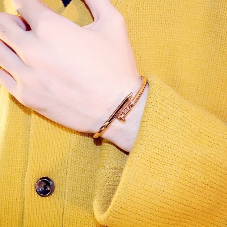 181002_4c9a1l28bia0kfd1j60jh9c061208_800x800.jpg_.webp_750x999