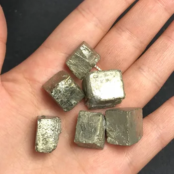 

6pcs Natural Copper Pyrite Mineral Specimen Chalcopyrite Crystal Rock Stones Original Specimen Mineral Cluster Collection Stone