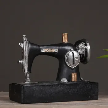 

Sewing Machine Ornament Retro Funny Creative Sewing Machine Model Ornament Decoration for Bar Home Store (Black)