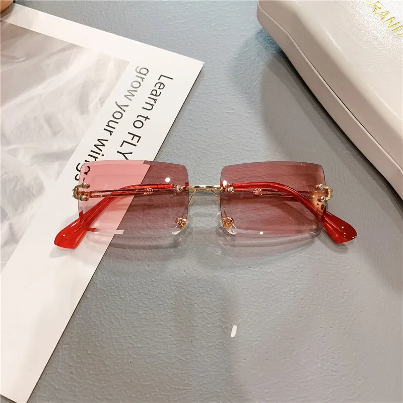 2021 Fashion Women Rimless Rectagular Cutting Lens Sun Glasses Retro Gradient Red Sunglasses Wholesale UV400 cute sunglasses