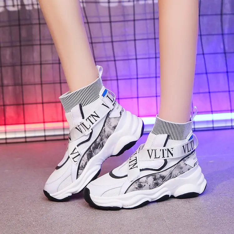 

Graffiti High Top Sneakers Women Casual Shoes 2019 Autumn Trendy Letter Decoration Non-slip Wear-resistant Sole Chunky Sneakers
