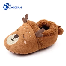 Chaussures de premiers pas pour bébés de 0 à 18 mois, pantoufles chaudes en peluche pour filles et garçons, semelle souple, hiver, dessin animé Elk, antidérapantes, plates