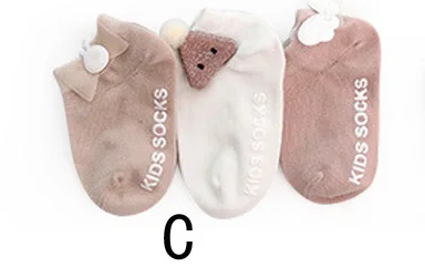 3 пары новых нескользящих носков для новорожденных осенне-зимние хлопковые детские носки-тапочки кружевные носки для ног - Цвет: C