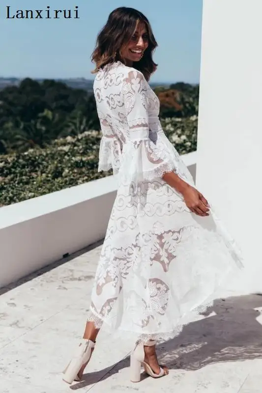 9406653543_2056663323