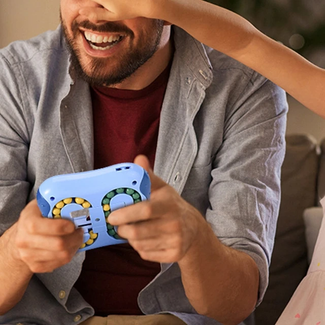 Children Toy Anti-Stress Rotating Magic Bean Cube Fingertip Fidget Adults Kids Stress Relief Toy Fun Education Breakthrough Game 2