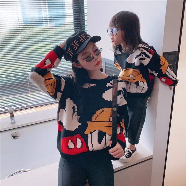Family Look Cartoon Sweaters Mother Daughter Matching Sweater Mommy and Me Clothes Women Girls/Boys Mom Mum and Baby Sweatshirts
