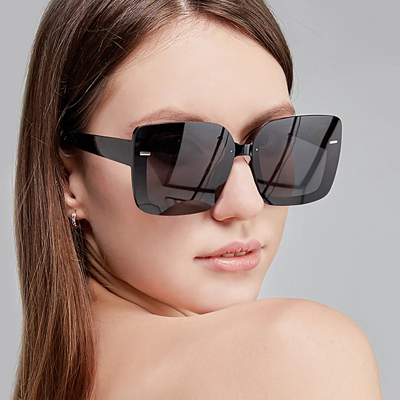 Big frame square rice nail sunglasses new European and American ins street style sunglasses women 2021 fashion trend sunglasses designer sunglasses for women