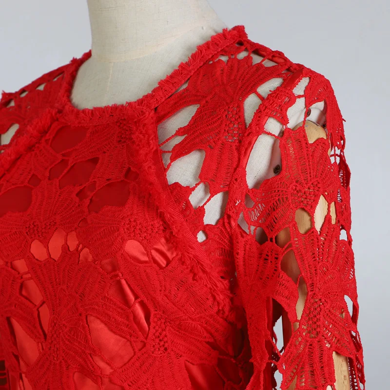 [EAM] Новое весенне-летнее платье с круглым вырезом и длинным рукавом-фонариком, красное кружевное платье с разрезом, женское модное платье JQ127