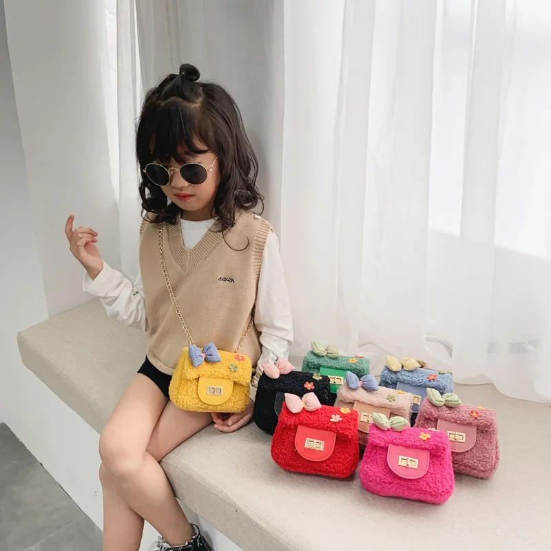 

2020 Spring New Style Children Small Bag Fashion Bow Girls Decoration Shoulder Bag Chain Woolen Shoulder Bag