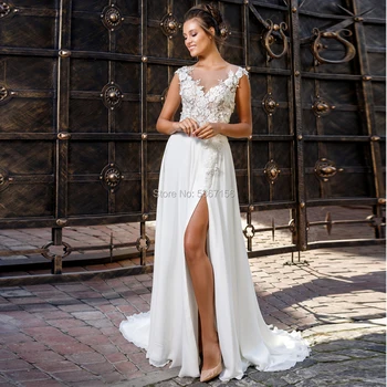 

Chic Wedding Dresses 2020 Beach Sleeveless 3D Lace Appliques Bridal Gowns Illusion Bohemia Vestidos De Noiva Sweep Train