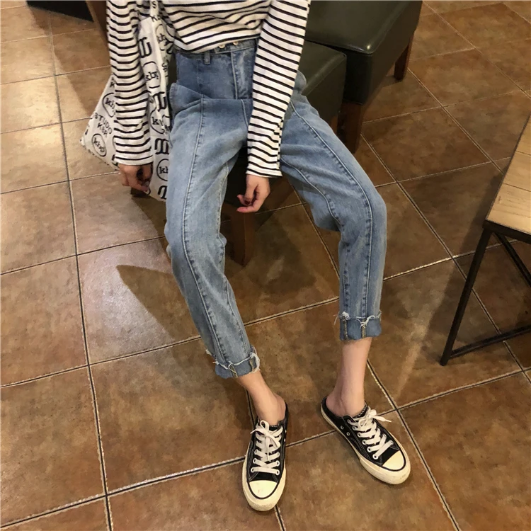 Slender high-waist jeans with personality and wide straightforward pants