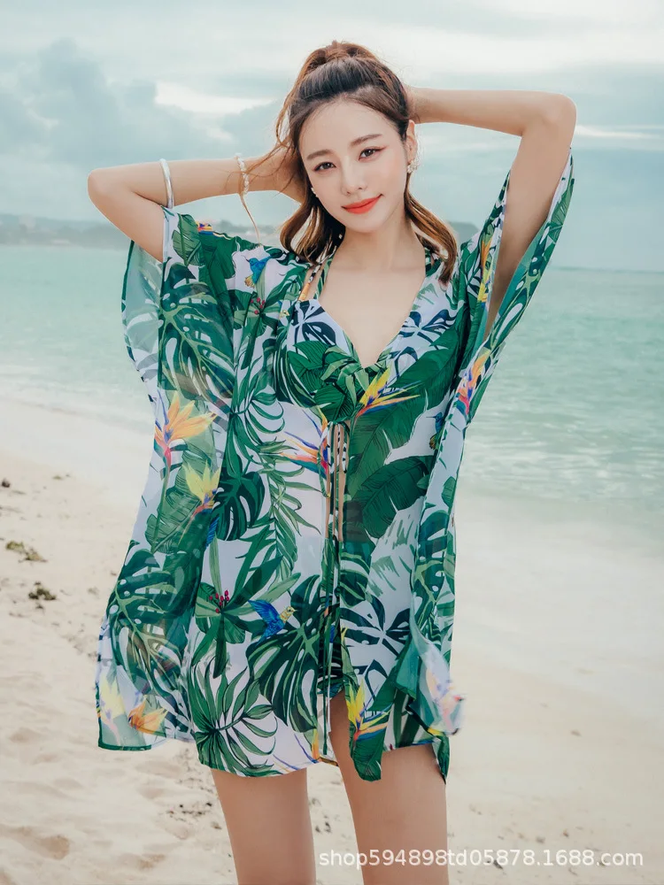 

Fashion & Sports Casual Split Type Boxer Two-Piece Bathing Suit