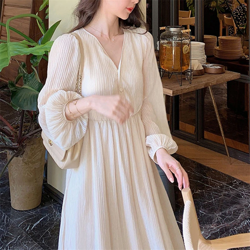 

Autumn New Long Dresses French Women 2021 Sweet Dress Female Solid Draped Lantern Sleeve V-Neck Button Up vintage dresses 1261