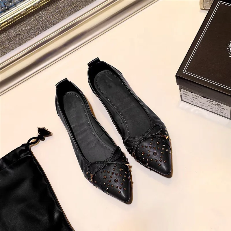 Женские балетки на плоской подошве; scarpe donna; женская обувь с острым носком; chaussures femme; с бантом-бабочкой; Buty Damskie; женская обувь на плоской подошве с заклепками