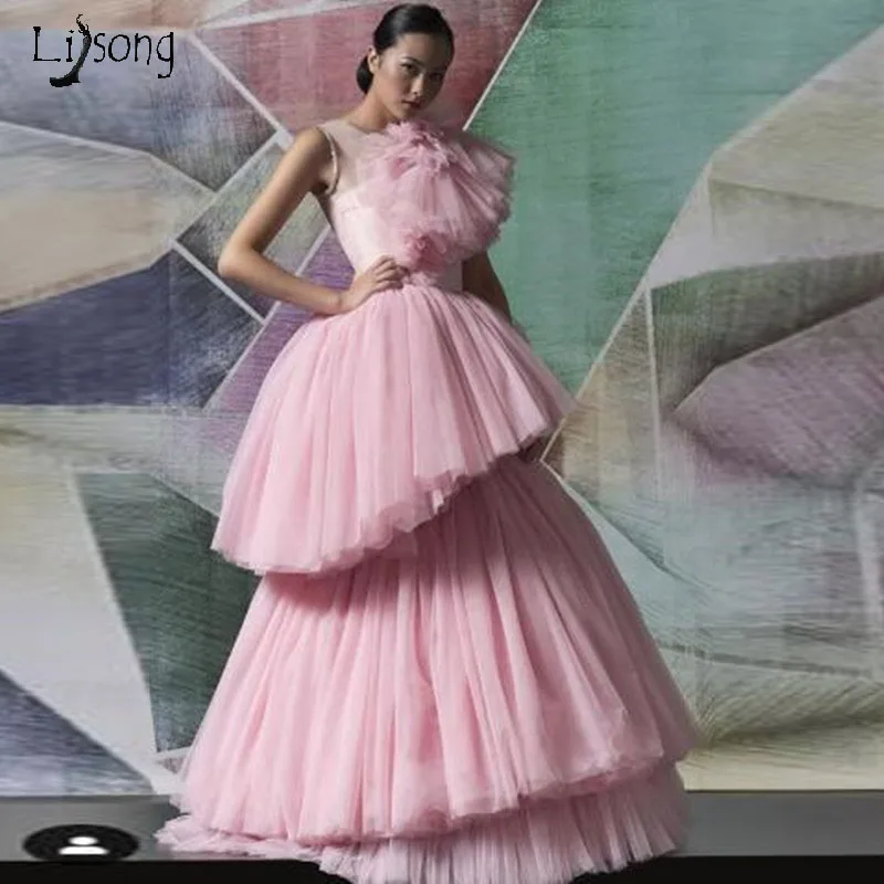 Pink Dubai Long Prom Gown Trendy Puffy Tulle Arabic Evening Formal Dresses Tiered Ruffle Women Party Gowns Robe De Soiree - Цвет: Розовый
