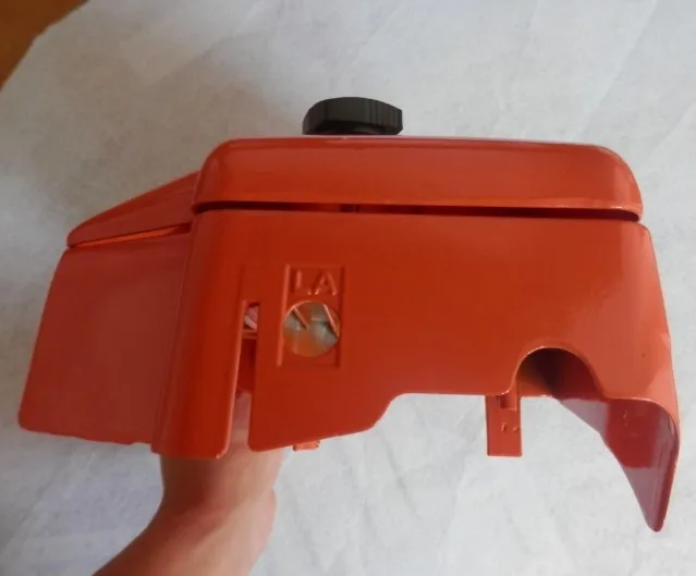 TOP ENGINE CYLINDER & AIR FILTER COVER STIHL 070 090 10