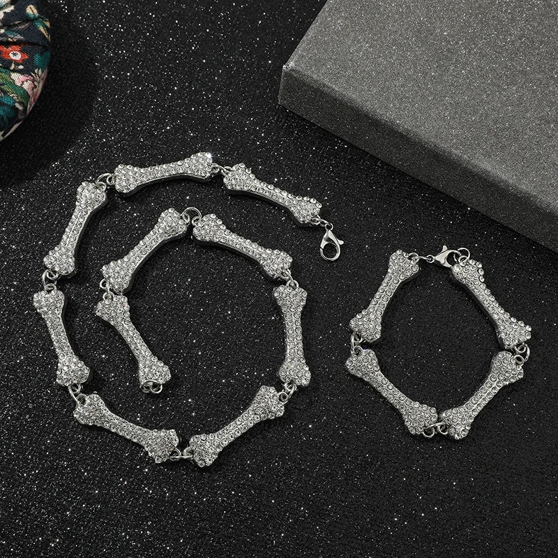 2022 Bone Necklace Iced Out Crystal Choker Necklaces Hip Hop Bone Element Clavicle Chain Men's Women's Gothic Party Jewelry