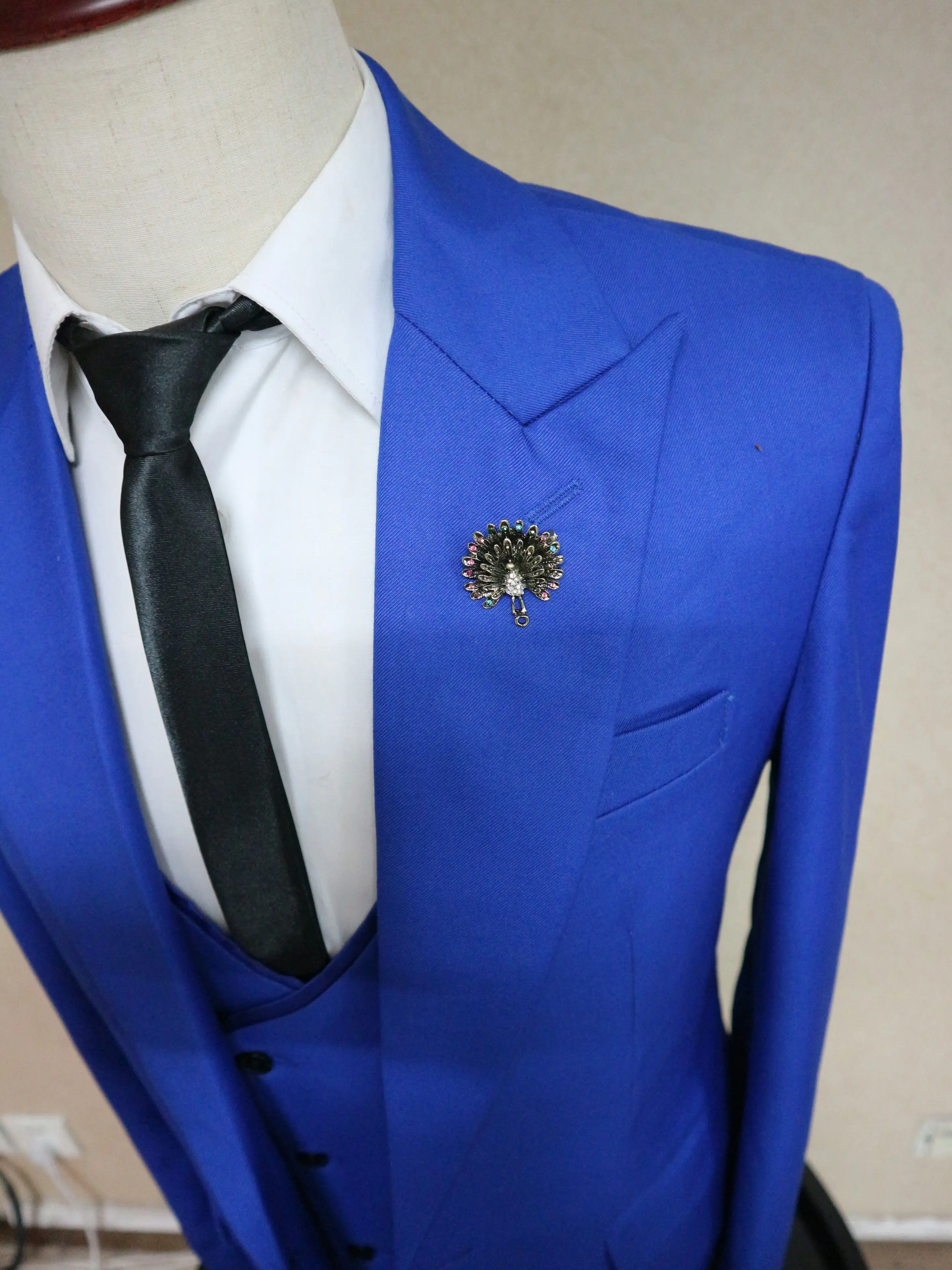 Mens Suit Three Piece Royal Blue Peaked Lapel Wedding