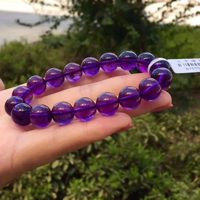 

Natural Amethyst Single Loop Bracelets Color Bright Purple Crystal Transparent And Bright Simple Versatile Elegant And Generous