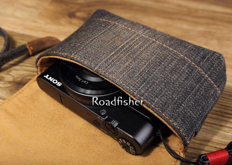 Camera storage bag 16