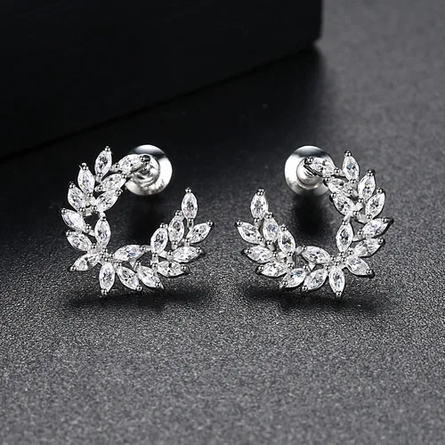 

Peace Messenger Earrings 3A Zircon Korean Fashion Simple Crystal Tree Leaf Cute Earrings ZK40
