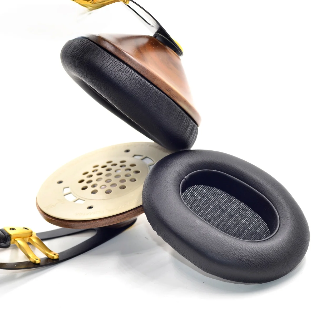 

New replacement ear pads cushion Earmuffs Earpads for MEZE 99 Classics Walnut M99C-WG Headphones