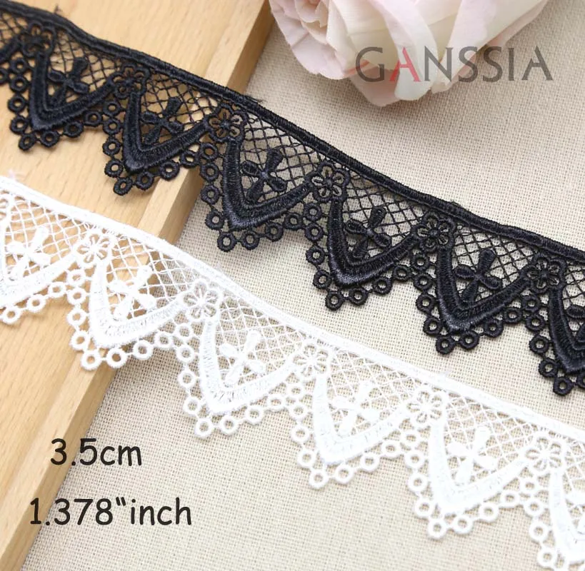 Vintage Water-Soluble Lace Separates main image 0