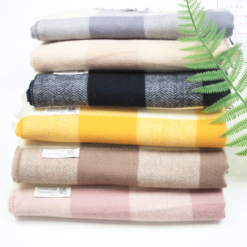 YIMEI012 Winter Girls Cashmere Plaid Scarves Women's Casual Thick Warm Shawl Poncho Tippet Women Plaid Pashmine Wraps