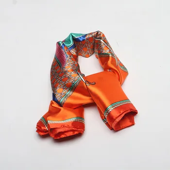 

Carriage Chain Pattern Printed Silk Scarf Female Contrast Color Elegant Square Handkerchief Foulard Women 2020 Spring 90X90cm