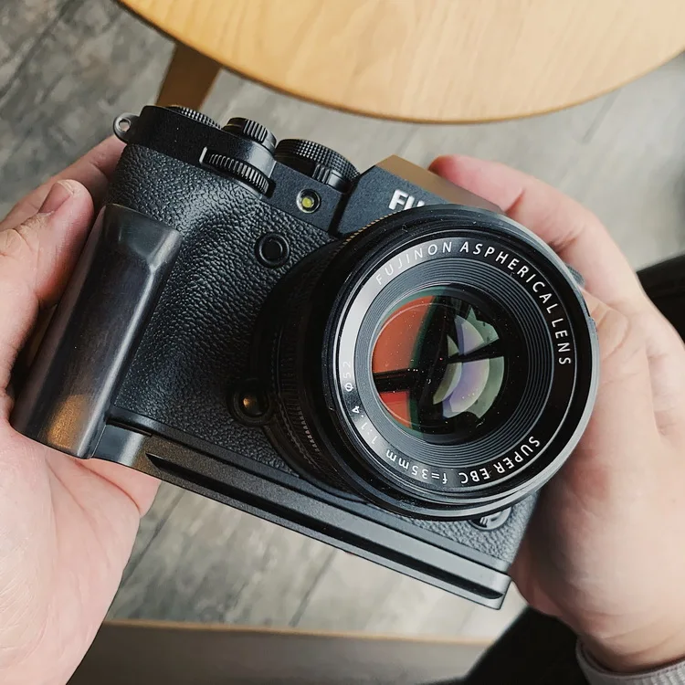 

Дизайн для Fuji XT4 Fujifilm X-T4 Африка черное дерево + алюминий быстросъемная L-образная пластина Рукоятка Кронштейн Arca Swiss Новинка