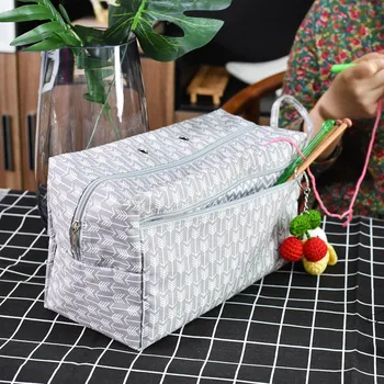 

Crochet Thread Hooks Yarn Storage Bag Sewing Kit Holder Knitting Needles Tote Crocheting Organizer