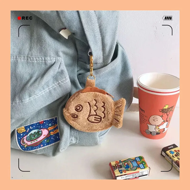 HUANZHI New Japan Cute Plush Snapper Fish Doll Coin Purse Wrist Bag Mini Cute Zipper Girl Coin Wallet Cable Headset Bag