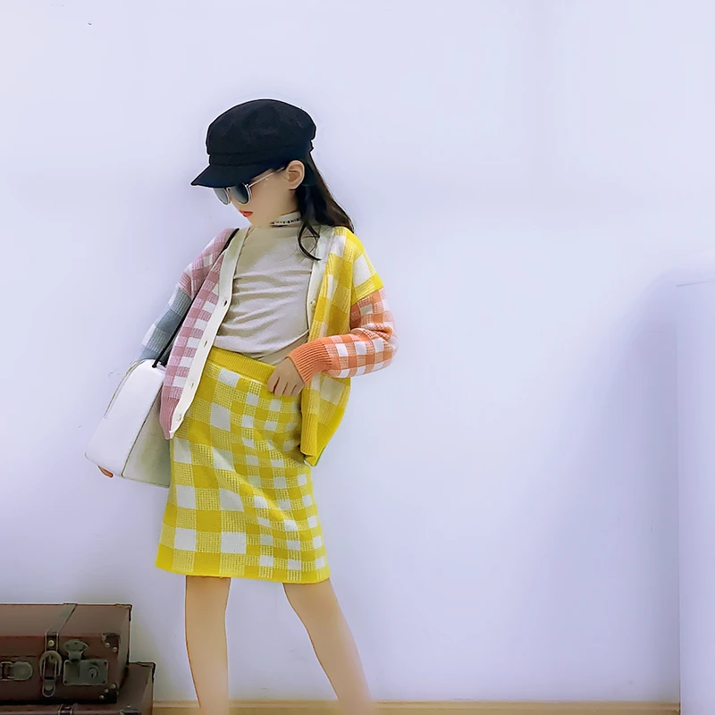 

Girls suit 2019 autumn new children's foreign style plaid knit suit candy color two-piece set tide child