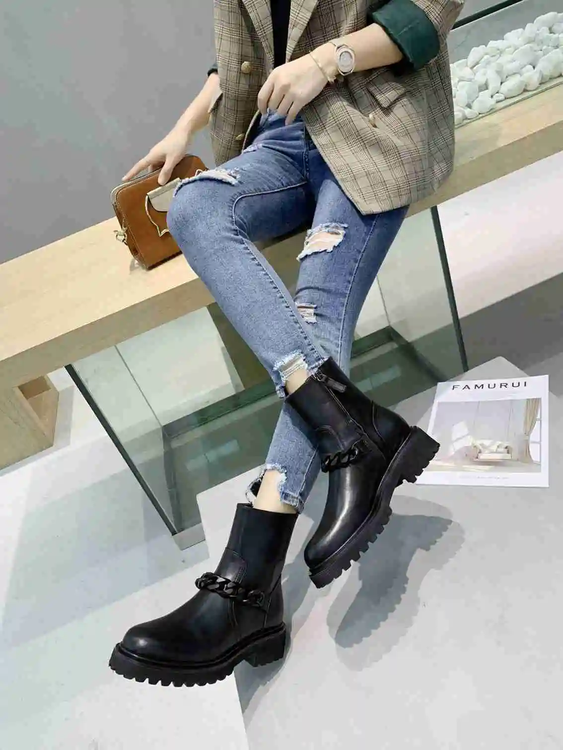 Ботильоны для женщин; scarpe donna; женская обувь с цепочкой; Цвет Черный; Zapatos De Mujer; низкий каблук; круглый носок; botas mujer; слипоны; женские ботинки