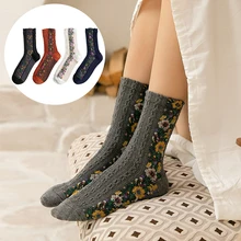 Модные женские туфли с цветочным узором и с вышивкой в стиле ретро хлопок на осень и зиму; теплые высокие носки, подарок на Рождество