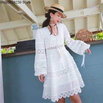 

19 Xia Shen V Lace Edge Empty Lantern Sleeve Travel Vacation Thin Section Female Dress