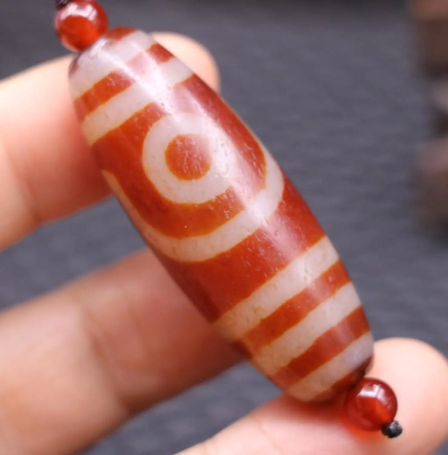 

unique Magic Tibetan Old oily Agate 2 eye Love Totem dZi Bead