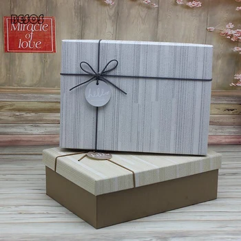 

Simple Rectangular Gift Box Fresh Beige Gray Stripe New Year Party Birthday Scarf Hat Bestselling Cardboard Paper Gift Box B301D