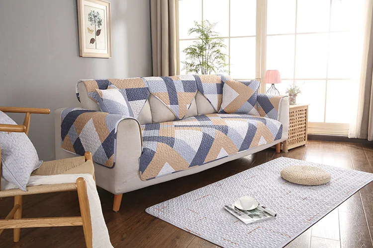 10684836682_1804745545