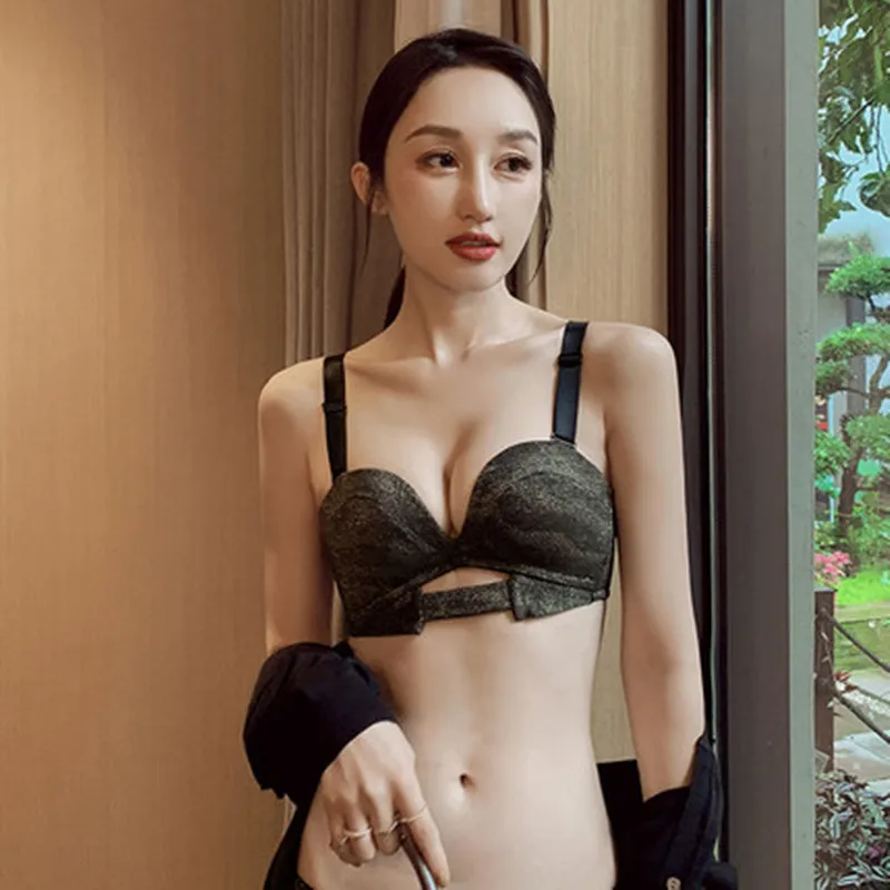 

Lightly Mature Little Women Gather Bra Suit Comfortable Ring-free Small Chest Shows Shoulder, Back and Half Cup Underwear