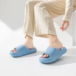 Womens Platform Slippers Bathroom Slipper for Men Non-slip Couple Slipper Soft and Comfortable Cloud Slipper Fashion Beach Shoes