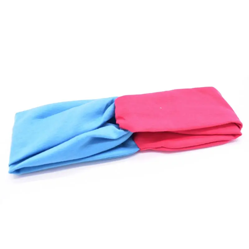 7489868068_587681909