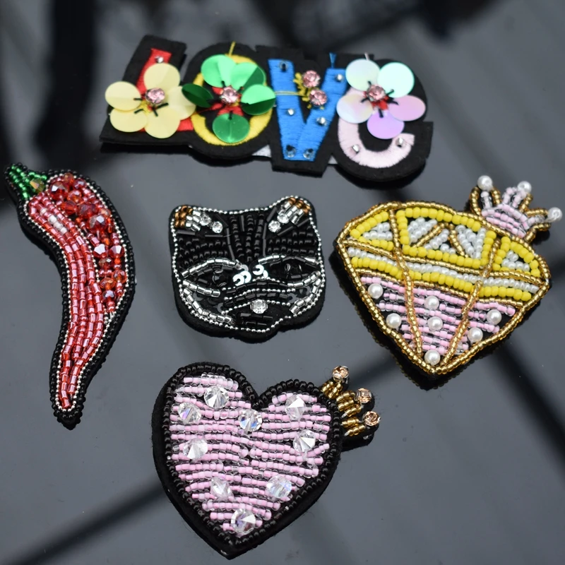 

Handmade Rhinestone Beaded Patches Love Sew on Crystal patch for clothing beading Applique cute patch